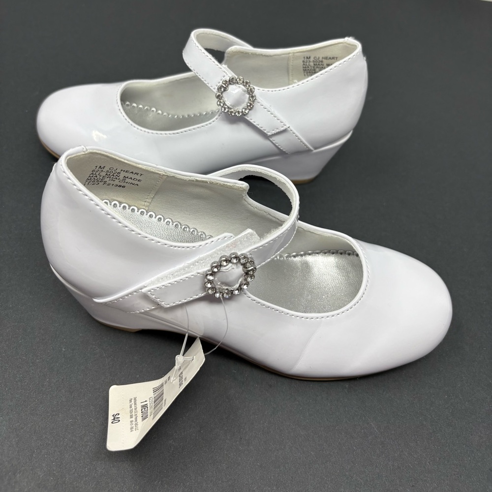 CHRISTIE & JILL: White Glossy Dress Shoes; Sparkle Embellishment, Kid Size 1.NEW